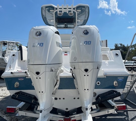 NEW 2025 TIDEWATER 256 LXF (Center Console) - Image 24