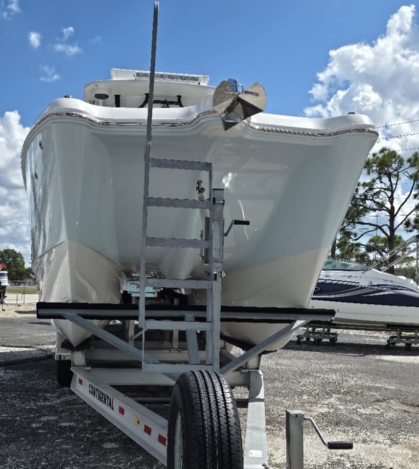 2023 World Cat 325 CC - Image 6