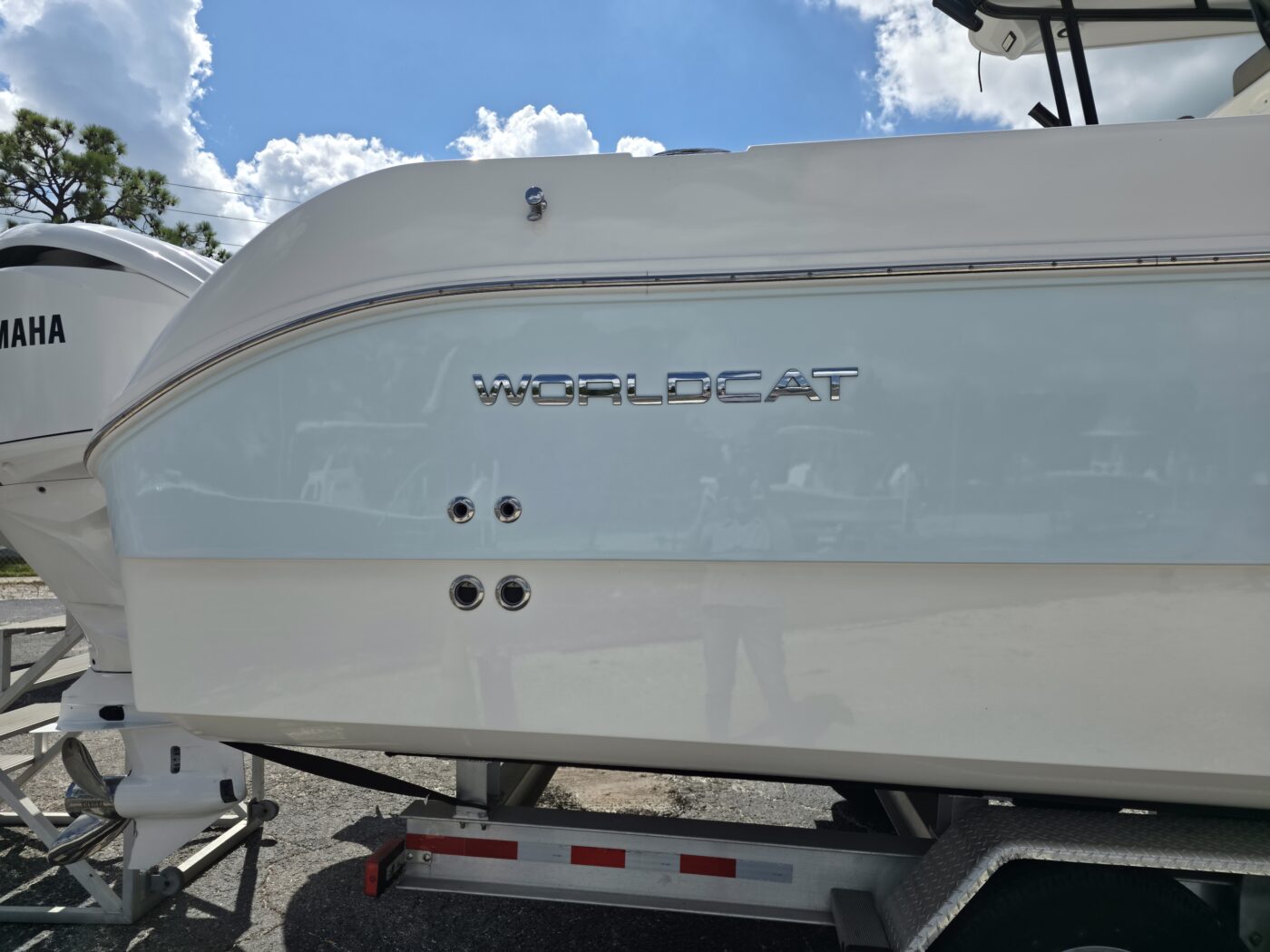 2023 World Cat 325 CC - Image 12