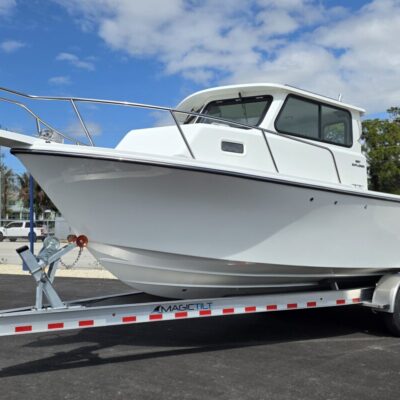 (In Stock) 2026 Parker 257 Explorer