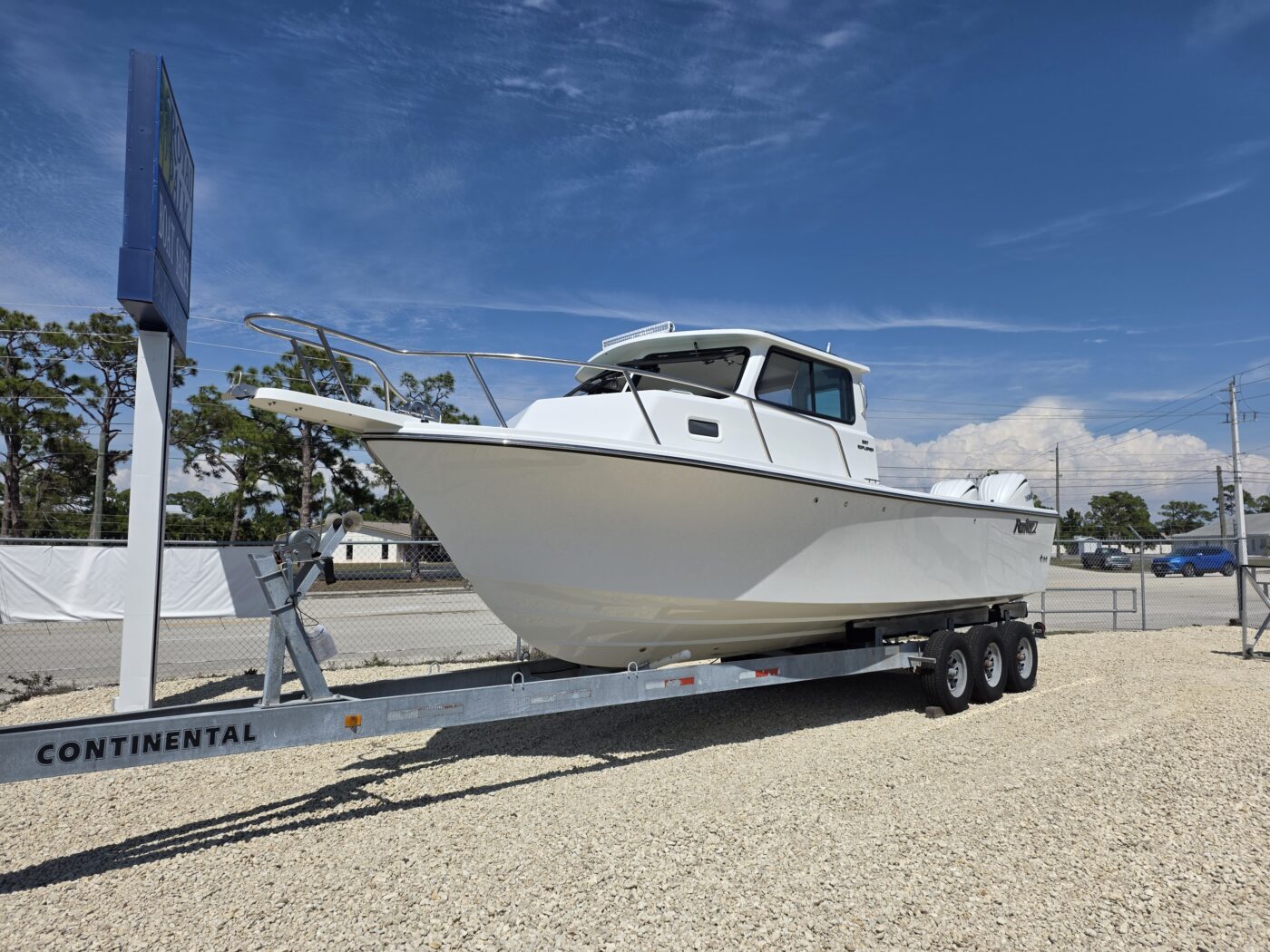 2026 Parker 287 Explorer - Image 2