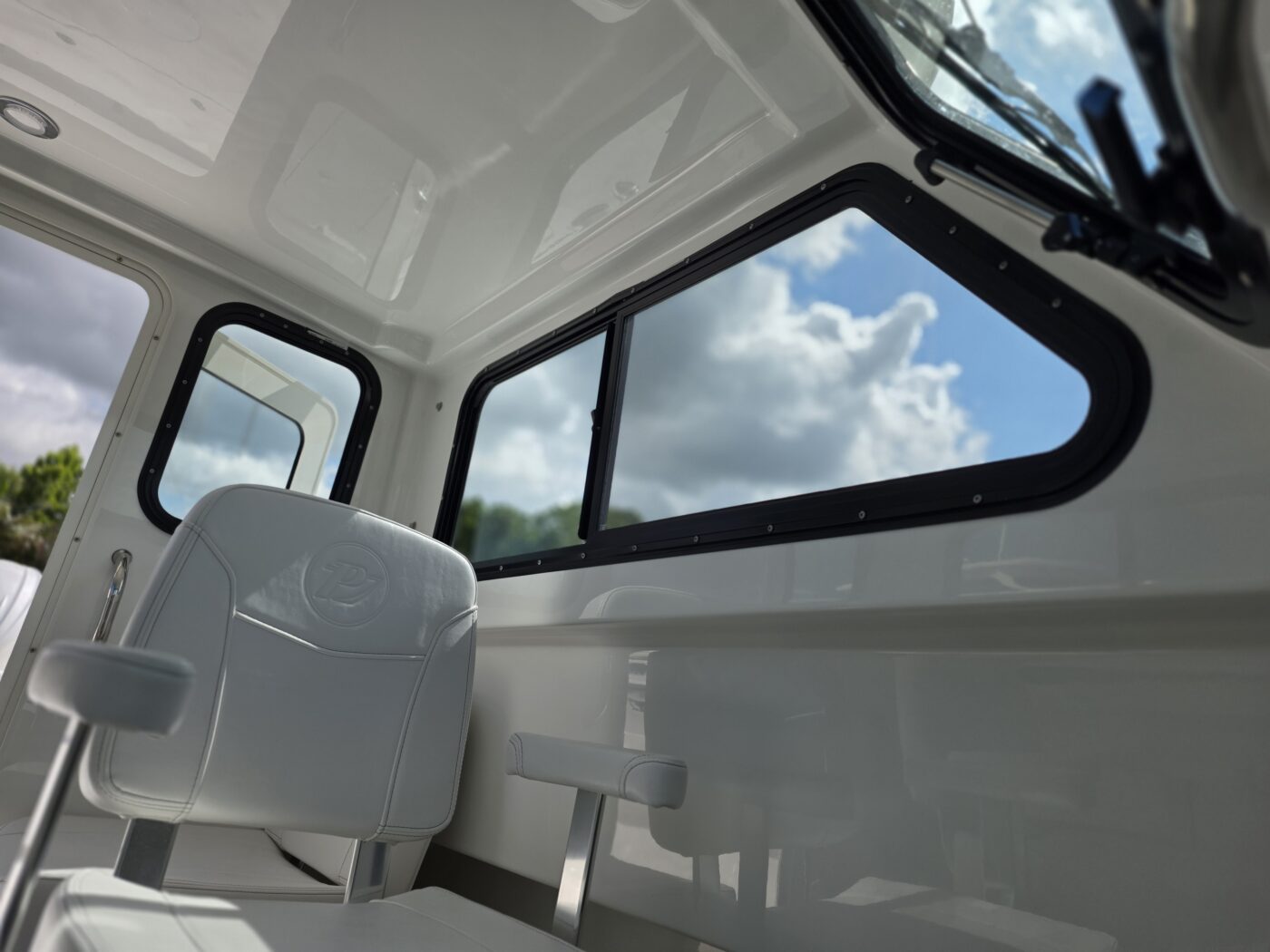 2027 Parker 247 Explorer - Image 23