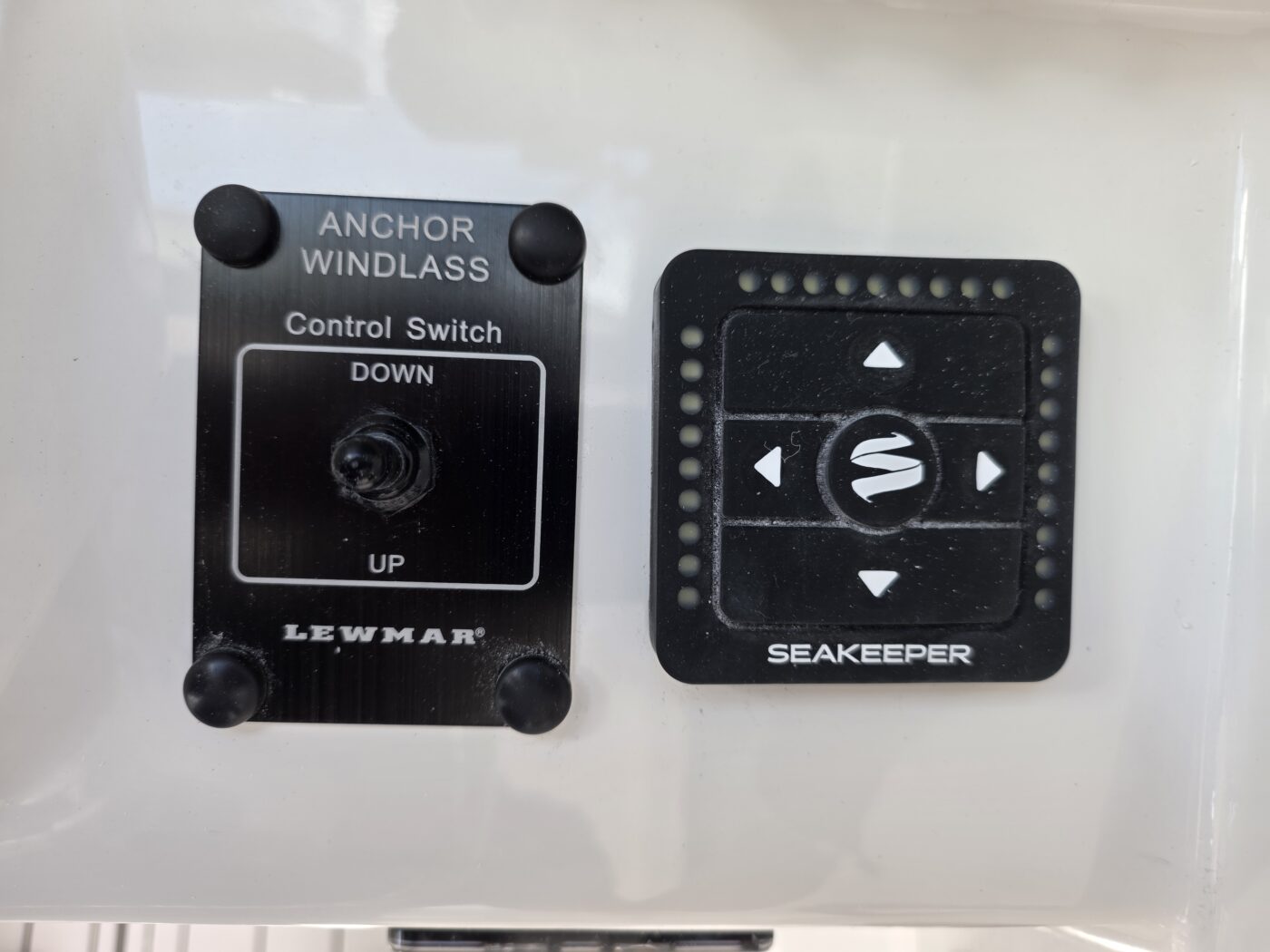 2027 Parker 247 Explorer - Image 26