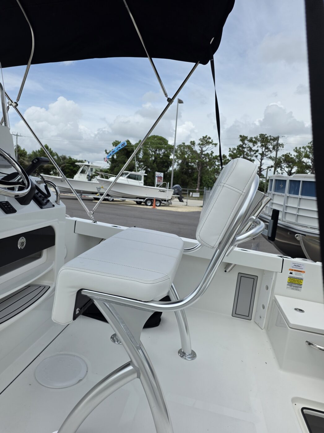 (SALE!) 2027 Parker 180 Coastal Center Console - Image 4