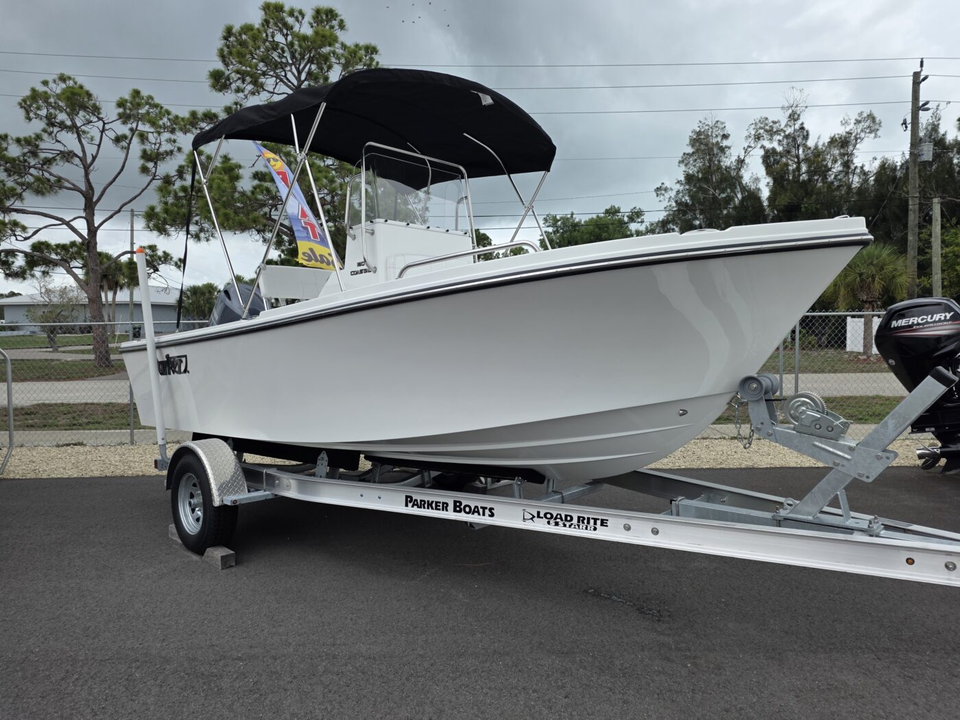 (SALE!) 2027 Parker 180 Coastal Center Console