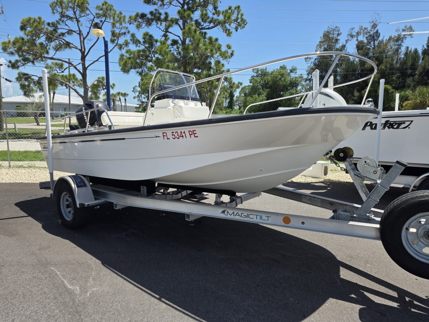 2011 Boston Whaler 170 Montauk