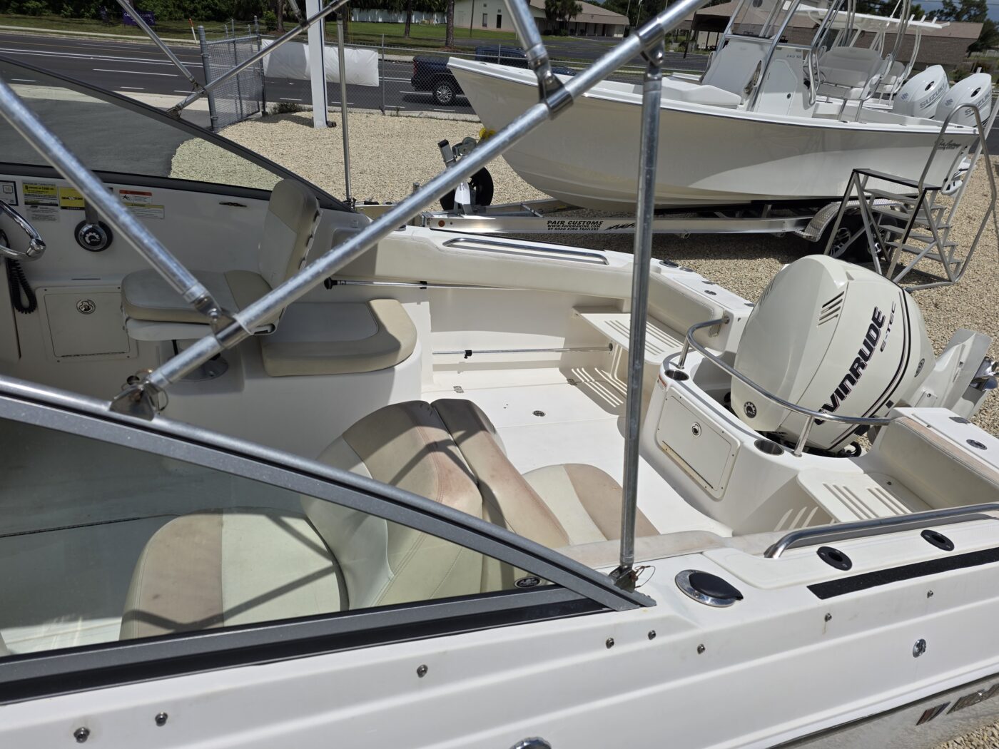 2012 Wellcraft 210 Sportsman - Image 10