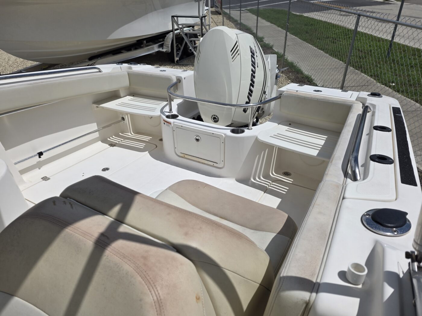 2012 Wellcraft 210 Sportsman - Image 12