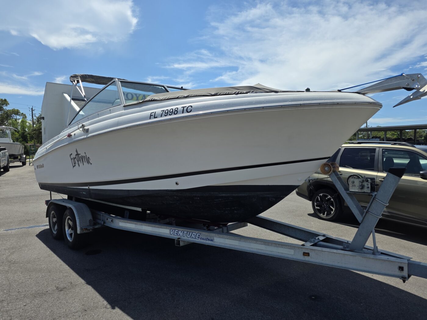 2012 Wellcraft 210 Sportsman - Image 2